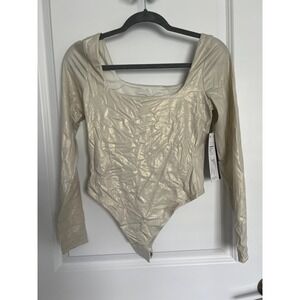 Lululemon Wundermost Ultra-Soft Nulu‎ Square-Neck LS Bodysuit *Shine - Size Med